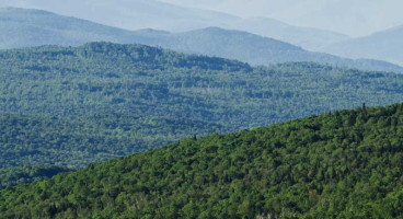 hero green mountains landscape